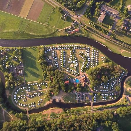 Camping De Koeksebelt 옴멘 외부 사진